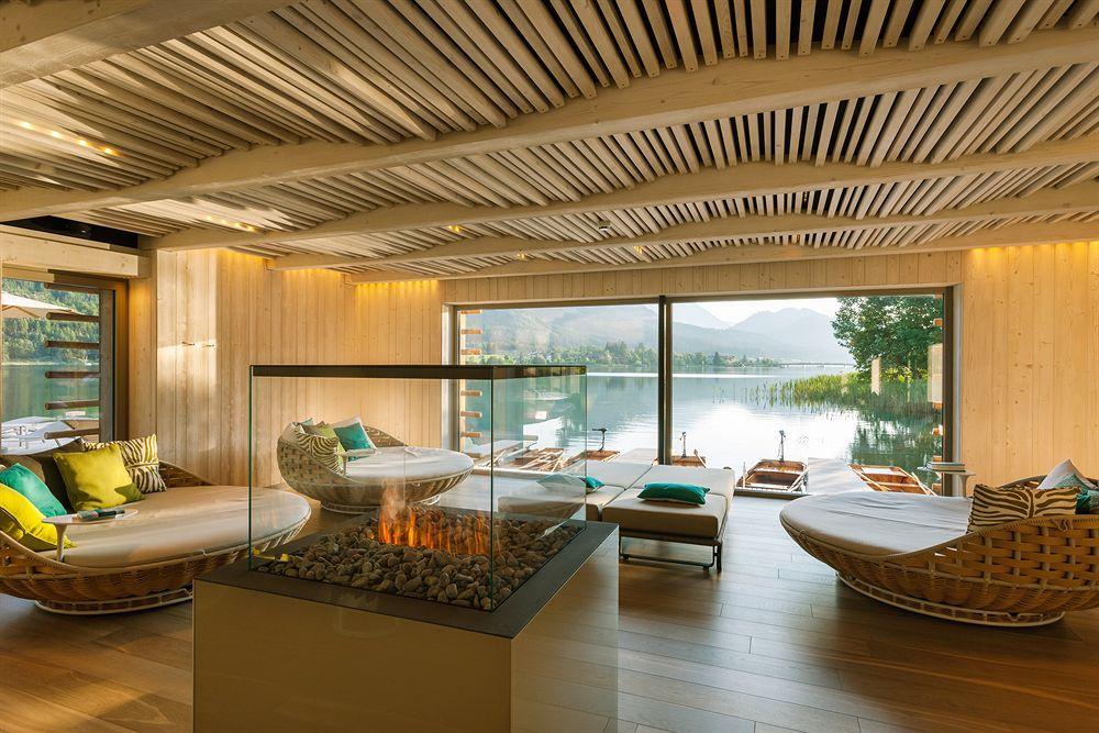Strandhotel Am Weissensee Bagian luar foto